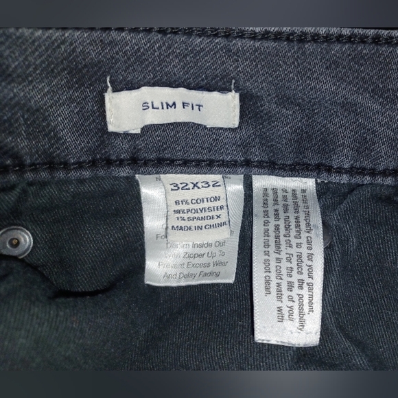 A Joseph Abboud Slim Fit Black Jeans - Picture 14 of 14